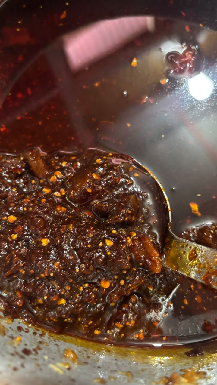 Pork flavoured Chilli-garlic Oil
