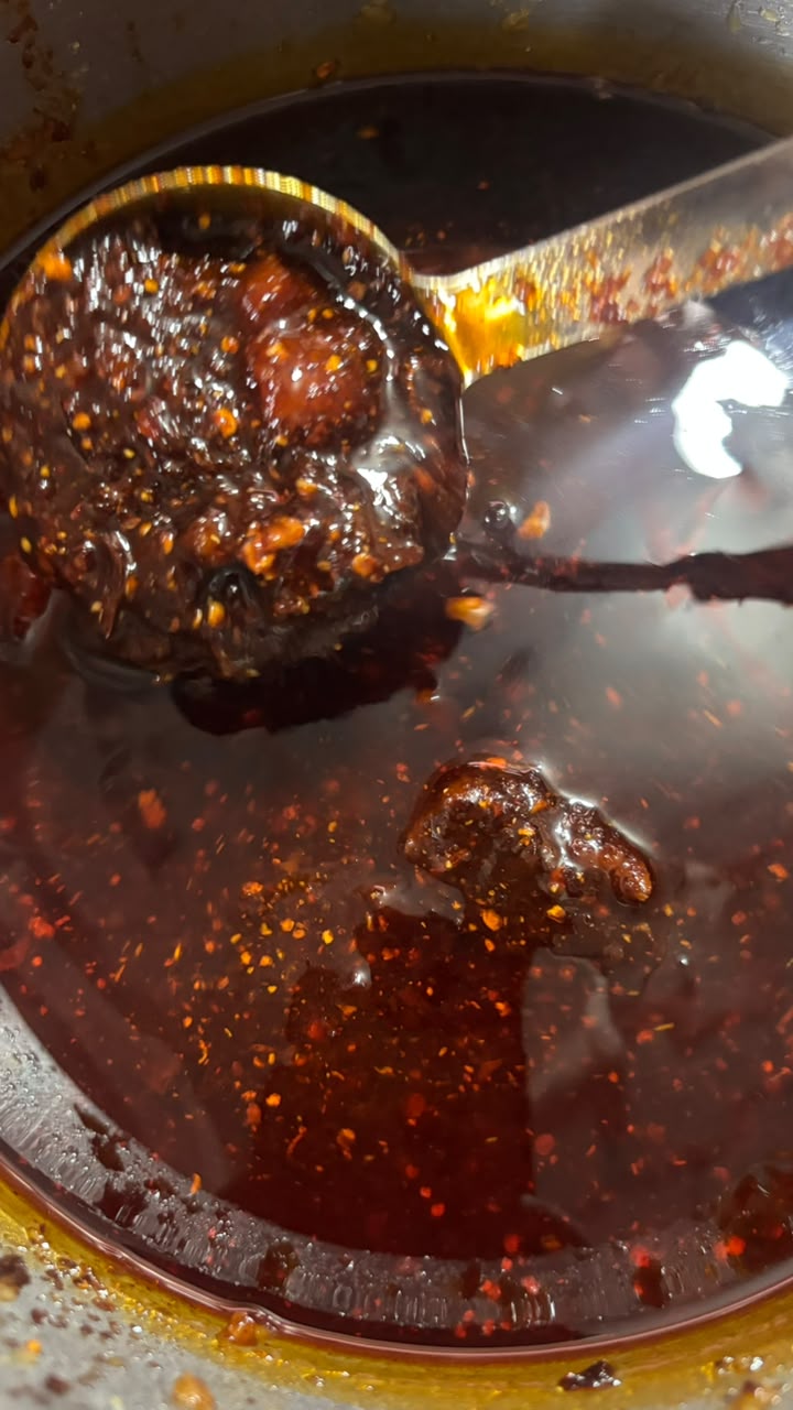 Pork flavoured Chilli-garlic Oil
